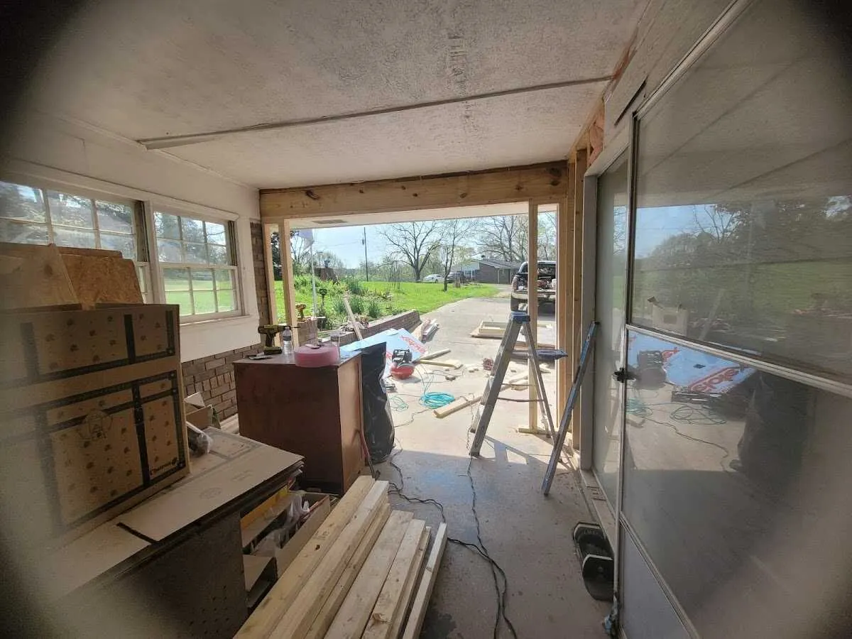 Air movers and dehumidifier for Drying & Dehumidification in Wallingford